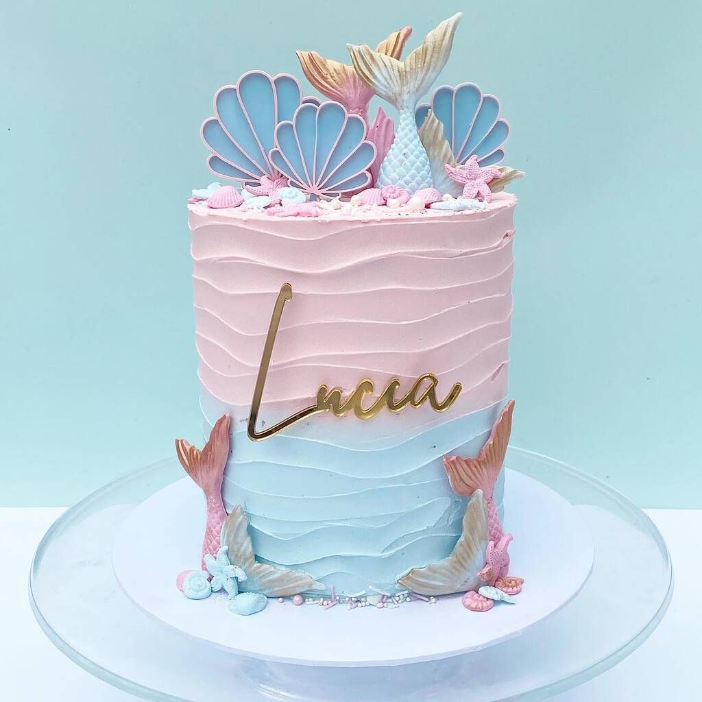 Instagram @ bakeitprettygf @melissa_carter89