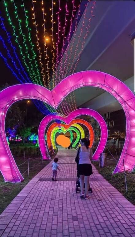 Ευτύχης Μπλέτσας - Ηλέκτρα Αστέρη: Αδημοσίευτες φώτο με τις μικρές από το ταξίδι στο Ντουμπάι