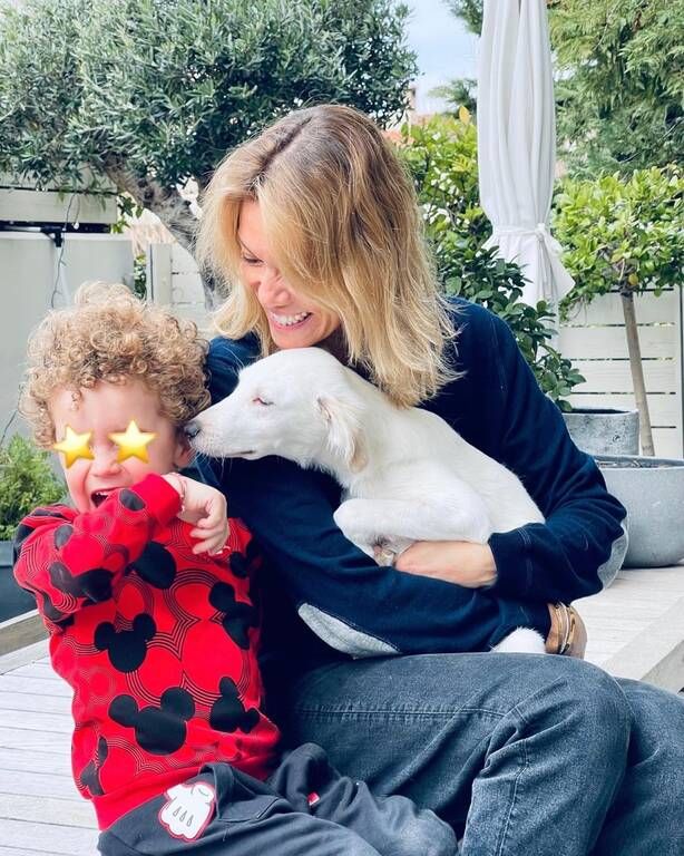 Βίκυ Καγιά: Δημοσίευσε υπέροχες φωτογραφίες με τον γιο της, Κάρολο (εικόνες)