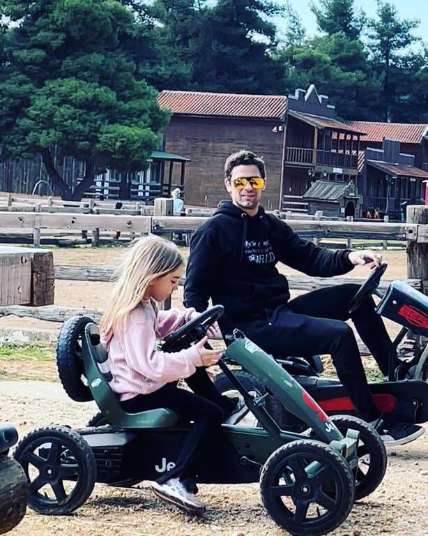 Ρούλα Ρέβη: Αυτό είναι το νέο αγαπημένο παιχνίδι της κόρης της 