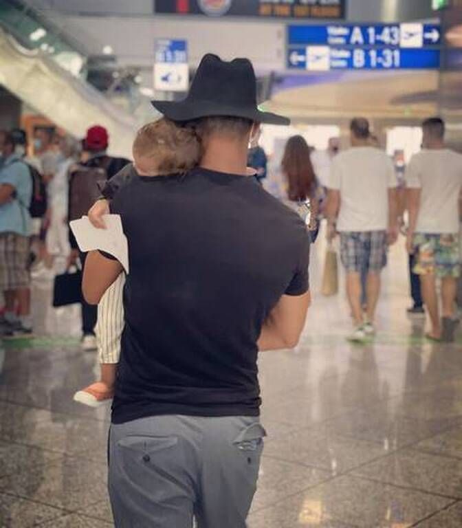 O Σάββας Πούμπουρας είναι ο ορισμός του ενεργού μπαμπά