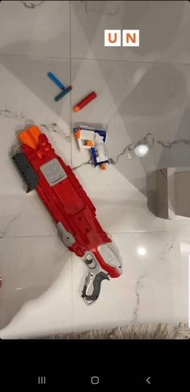 Εκτός από τα διαστημικά αεροσκάφη, φαίνεται ότι λατρεύει πού και πού τις μάχες.