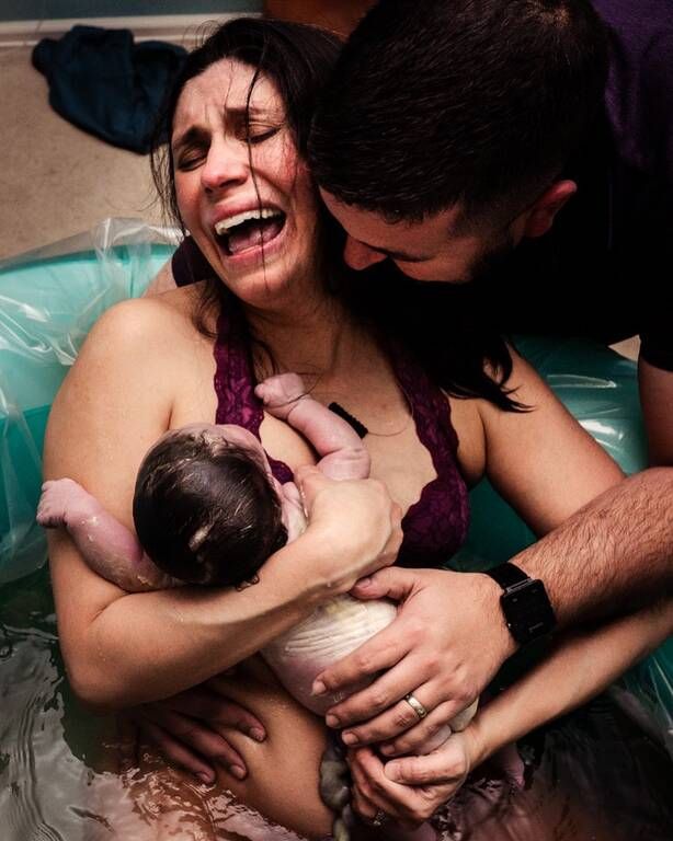 Κλάμα, ανακούφιση, χαρά - Instagram / monetnicolebirths