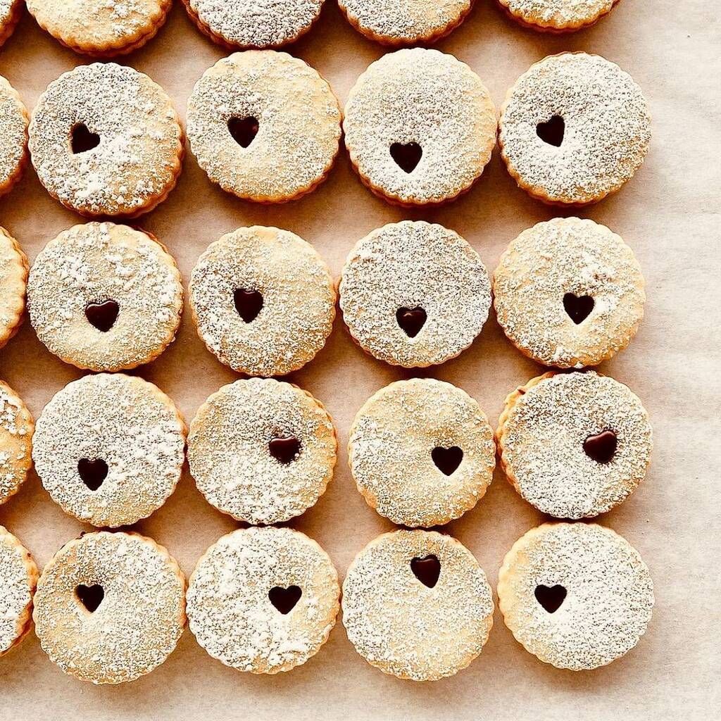 Μία ακόμα πιο minimal επιλογή εάν δεν είστε από τους λάτρεις της ζαχαρόπαστας - Instagram / janeandthelion
