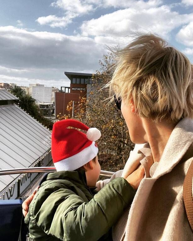 Από γιορτές και 