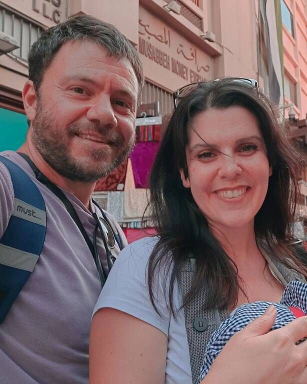 ενώ είχαν την ευκαιρία να ταξιδέψουν και με τις δύο κόρες τους στο Ντουμπάι