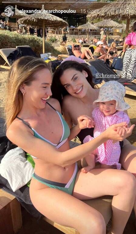 Η ίδια απολαμβάνει την μητρότητα στο έπακρο και αυτό την κάνει ευτυχισμένη.