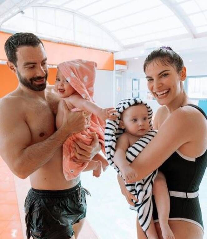 Όλοι οι ψυχοθεραπευτές και ψυχολόγοι λένε ότι για να είναι τα παιδιά ευτυχισμένα θα πρέπει να είναι και οι γονείς τους