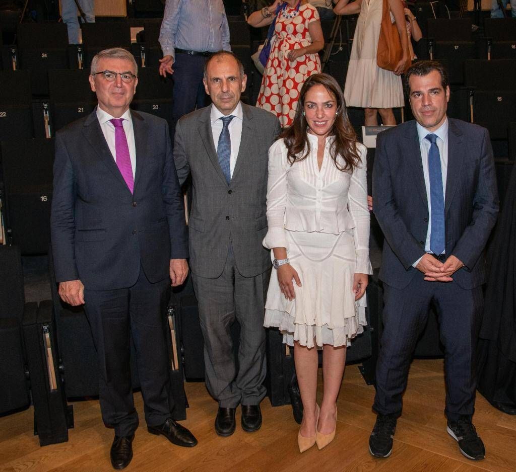 Παναγιώτης Τσακλόγλου, Υφυπουργός Κοινωνικής Ασφάλισης, Γιώργος Γεραπετρίτης, Υπουργός Επικρατείας, Δόμνα Μιχαηλίδου, Υφυπουργός Εργασίας και Κοινωνικών Υποθέσεων, Δόμνα Μιχαηλίδου, Θάνος Πλεύρης, Υπουργός Υγείας.