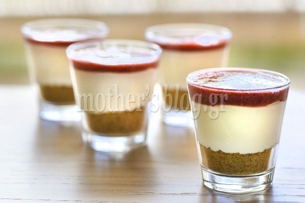 Συνταγή για ελληνικό Cheesecake με ανθότυρο και κρίθινο παξιμάδι από τον Γιώργο Γεράρδο