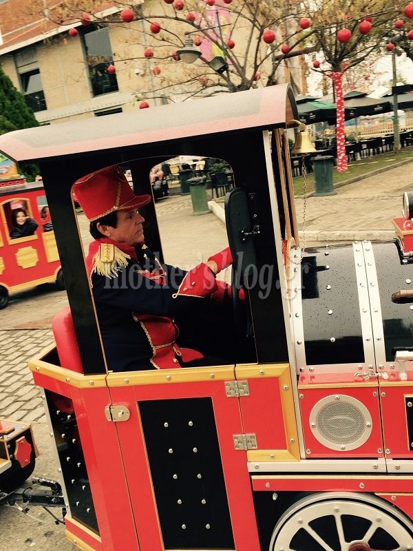 Despoina's little stories: Αυτά τα Χριστούγεννα, μοίρασε τη χαρά!