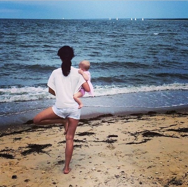 Χιλάρια Μπάλντουιν: Δε θα πιστεύετε τι κάνει με την κόρη της κάθε στιγμή της ημέρας! (εικόνες)