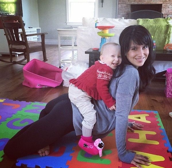 Χιλάρια Μπάλντουιν: Δε θα πιστεύετε τι κάνει με την κόρη της κάθε στιγμή της ημέρας! (εικόνες)