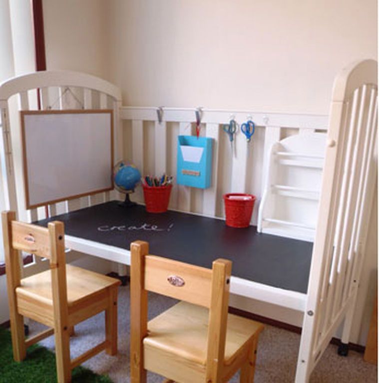 Deco: Αξιοποιήστε την κούνια του μωρού σας όταν πια δεν τη χρειάζεστε (pics)