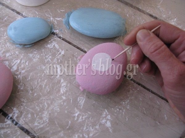 Φτιάξτε οικονομικά πασχαλινά δωράκια για τους φίλους σας! (εικόνες βήμα-βήμα)