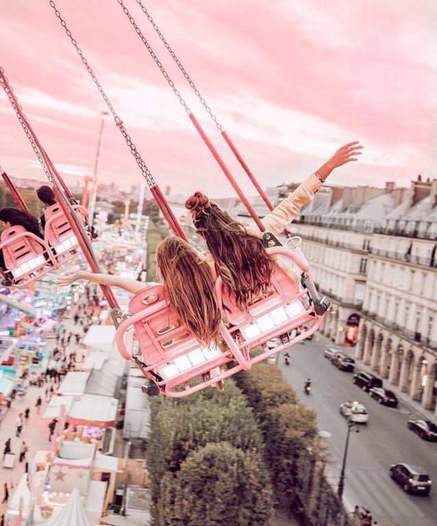 Ποια είναι η κατάλληλη ηλικία για να ξεκινήσει μια έφηβη τη σεξουαλική της ζωή