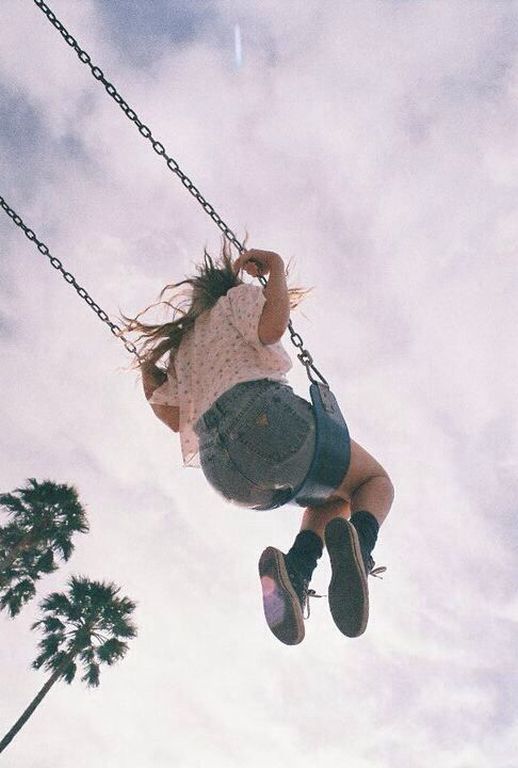 Ποια είναι η κατάλληλη ηλικία για να ξεκινήσει μια έφηβη τη σεξουαλική της ζωή