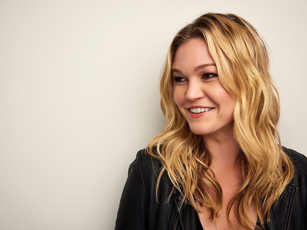 Julia Stiles: Έγκυος για δεύτερη φορά είναι η γλυκιά ηθοποιός, η οποία απέκτησε το πρώτο της παιδί, στα τέλη της περασμένης χρονιάς