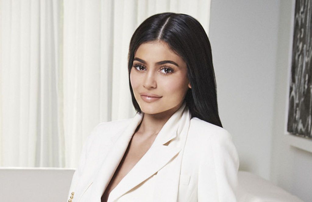 Kylie Jenner: Αν και μόλις 20 χρόνων, η μικρότερη των Kardashian’s περιμένει το πρώτο της παιδί. Η είδηση ξάφνιασε τους πάντες και για μέρες ήταν το πρώτο θέμα
