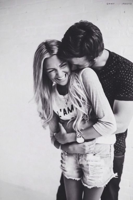 Ισχύει πώς η πρώτη ερωτική εμπειρία καθορίζει τη μετέπειτα σεξουαλική ζωή;