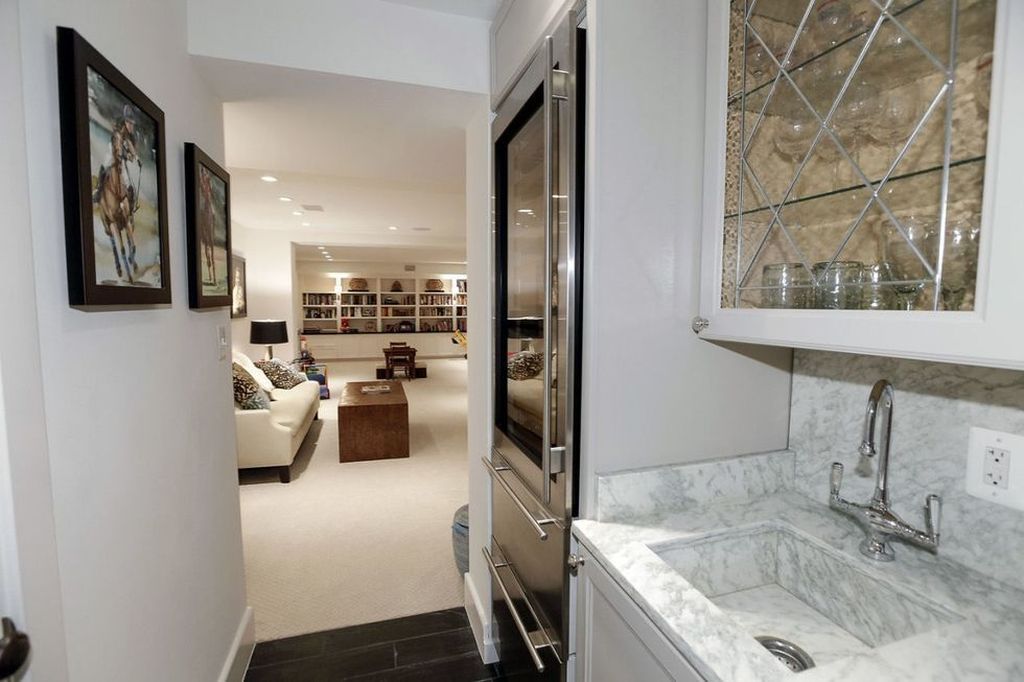 Αυτό είναι το νέο σπίτι του Barack & της Michelle Obama - Δείτε εικόνες που θα σας αφήσουν άφωνους