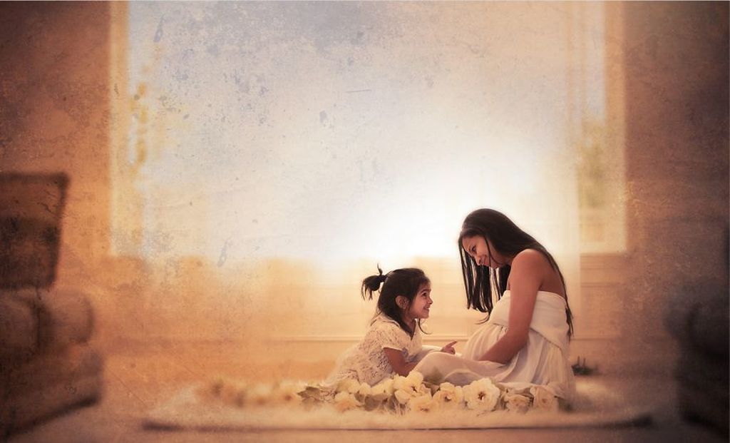 Μαμά περιμένει δεύτερο παιδί κι αυτός είναι ο τρόπος που βρήκε για να μην παραμελεί το μεγαλύτερο