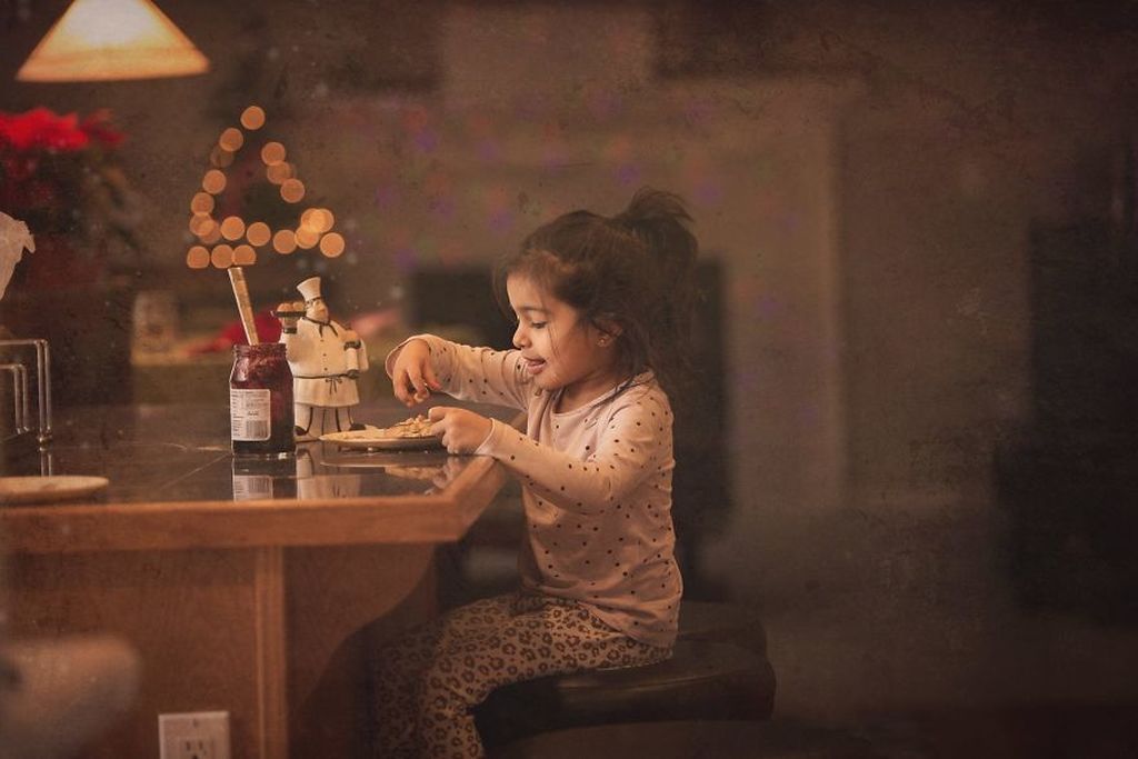 Μαμά περιμένει δεύτερο παιδί κι αυτός είναι ο τρόπος που βρήκε για να μην παραμελεί το μεγαλύτερο