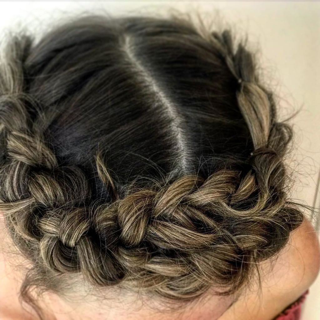 Δεκαπέντε απίθανα καλοκαιρινά χτενίσματα για μαμάδες, που θέλουν να εντυπωσιάσουν