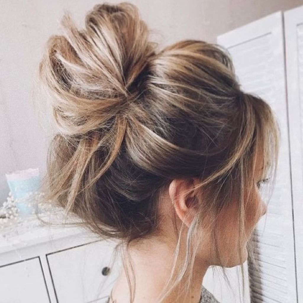 Δεκαπέντε απίθανα καλοκαιρινά χτενίσματα για μαμάδες, που θέλουν να εντυπωσιάσουν