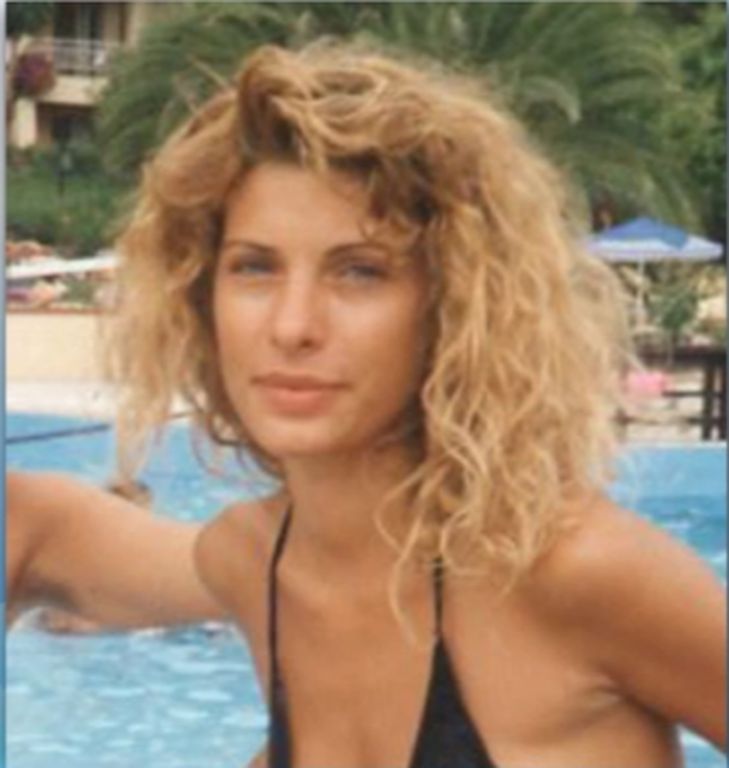 Ελένη Μενεγάκη: Η δήλωση μία μέρα πριν τα γενέθλιά της και η φωτό σε ηλικία ενός έτους (vid & pic)