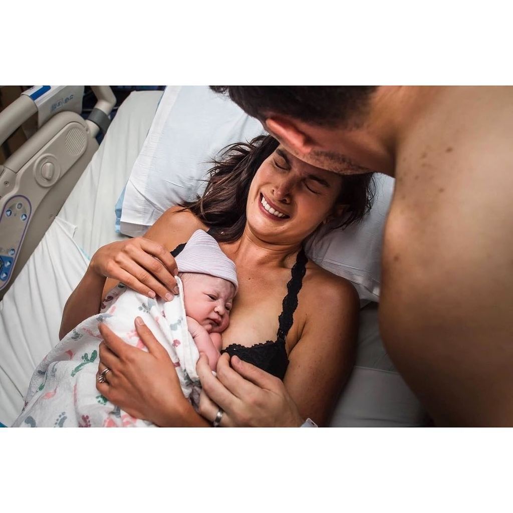 Ό,τι πιο τρυφερό θα δείτε σήμερα! Μπαμπάδες στην αίθουσα τοκετού (pics)