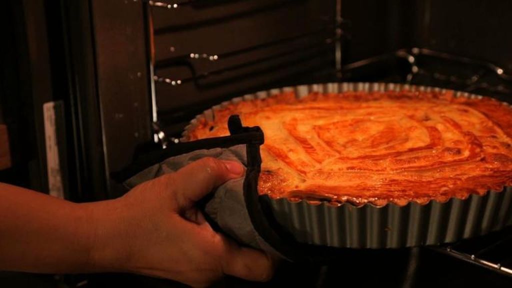 Τάρτα μανιταριών με γλυκό τραχανά (vid)