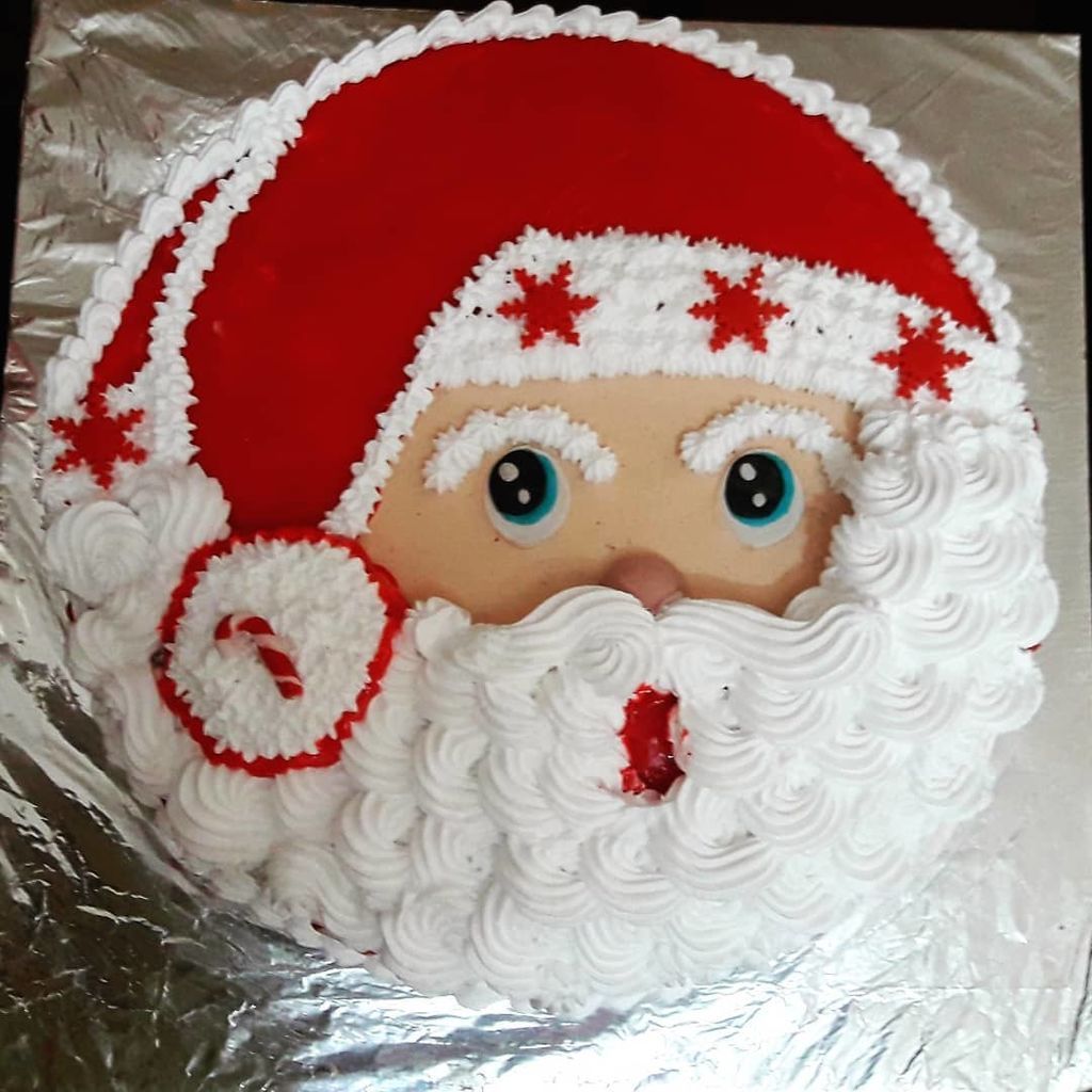 Εντυπωσιακές ιδέες διακόσμησης για τούρτες με θέμα τον Αη Βασίλη (pics)