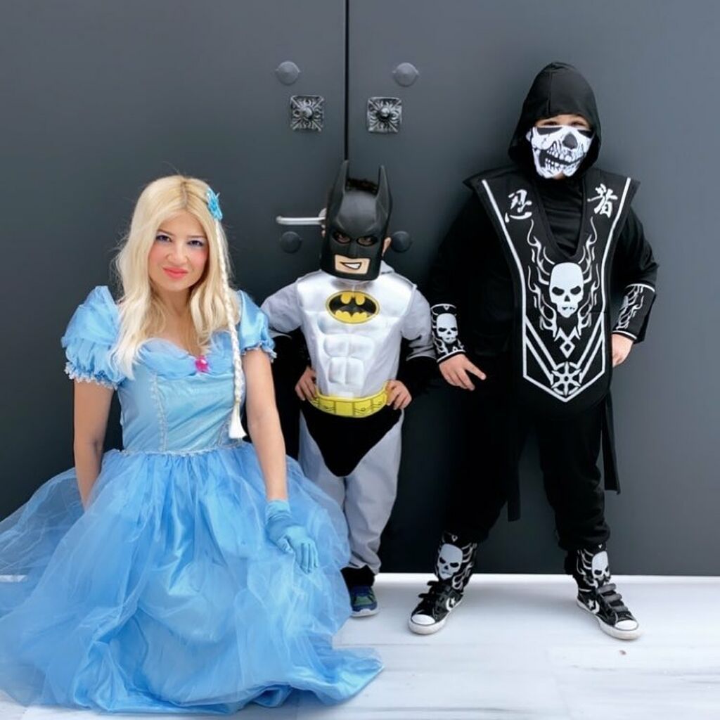 Φαίη Σκορδά: «Ένα βραστό αβγουλάκι με αλάτι και πιπέρι για πρωινό και φυσικά ένας καφές γιατί αλλιώς δεν ανοίγει το μάτι.  Το μεσημεριανό μου δεν αργεί και γύρω στη μια έφαγα φιλέτα -ναι, πληθυντικός.

Όταν λέω πως μπορούμε να φάμε όση ποσότητα θέλουμε 