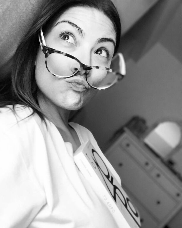 Προσπαθεί τον ελεύθερο χρόνο της να τον αφιερώνει μόνο σε εκείνες!