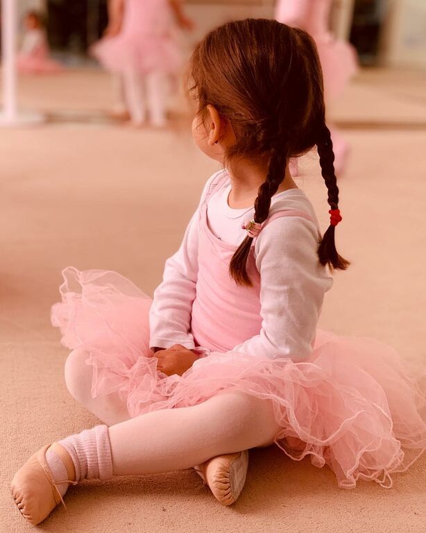 Το Χριστινάκι λατρεύει το μπαλέτο!