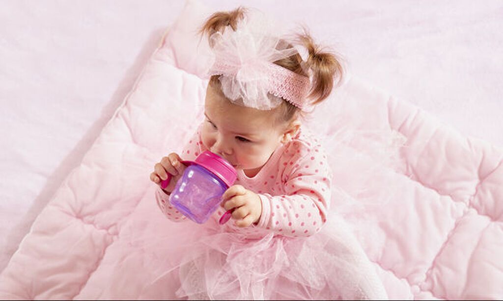 Μπουκάλι με νερό