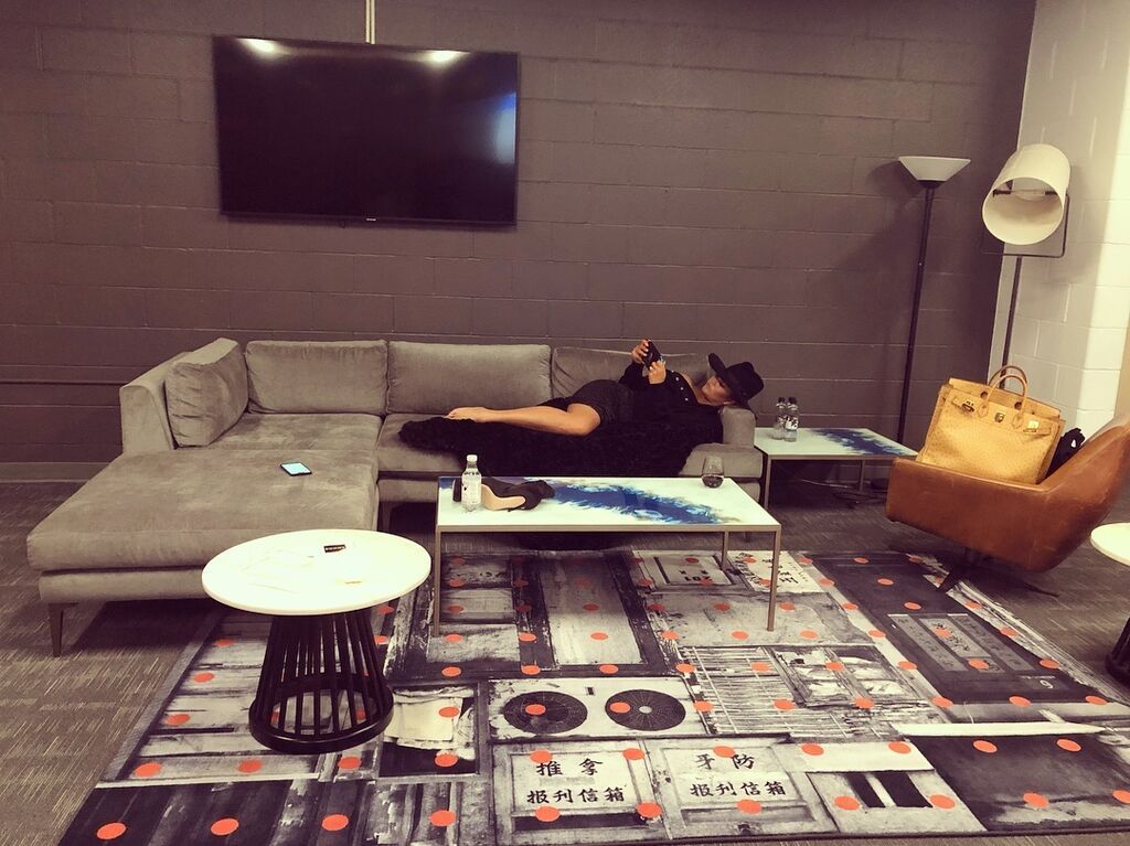 John Legend - Chrissy Teigen: Δείτε το υπέροχο σπίτι τους στη Νέα Υόρκη (vid+pics)