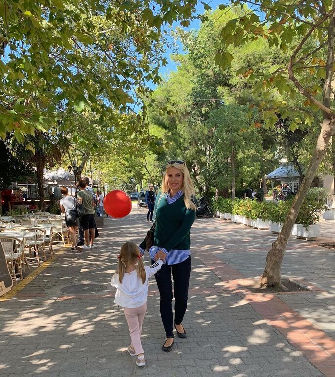 Ελένη Μενεγάκη: Δες τις φώτο με τα παιδιά της που δημοσίευσε μέσα στο 2019 και θα ξετρελαθείς (pics)