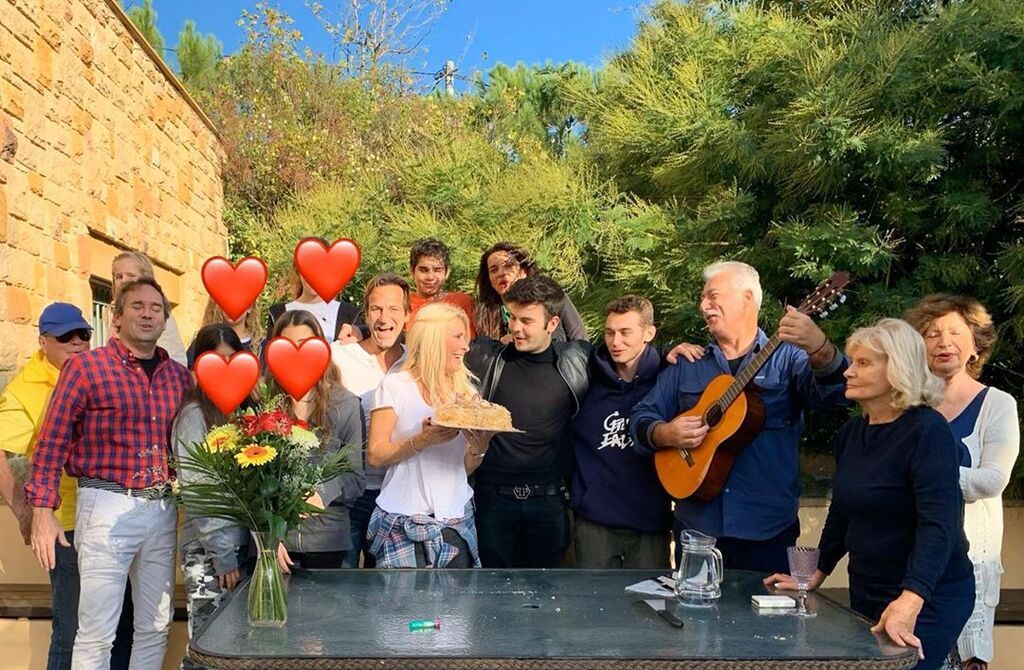 Ελένη Μενεγάκη: Δες τις φώτο με τα παιδιά της που δημοσίευσε μέσα στο 2019 και θα ξετρελαθείς (pics)