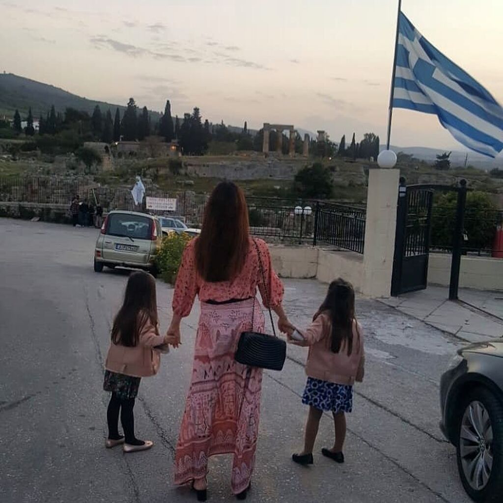 Σταματίνα Τσιμιτσιλή: Οι φωτογραφίες που έχει δημοσιεύσει με τά παιδιά της μέσα στο 2019 (Pics)