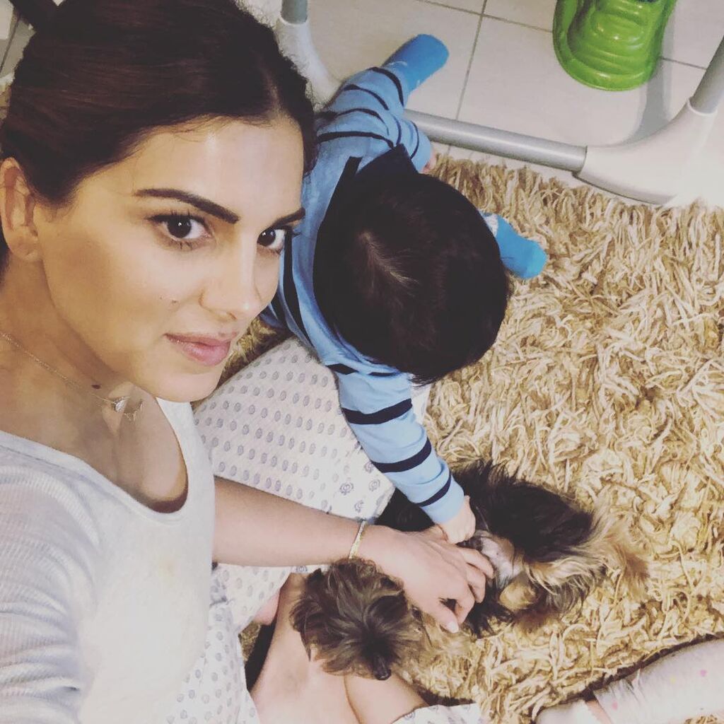 Σταματίνα Τσιμιτσιλή: Οι φωτογραφίες που έχει δημοσιεύσει με τά παιδιά της μέσα στο 2019 (Pics)