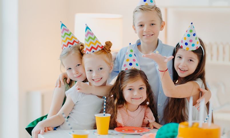 Παιδικό πάρτι στη Σαρακοστή; Δέκα πρωτότυπα και νηστίσιμα σνακ για τον μπουφέ (vid)