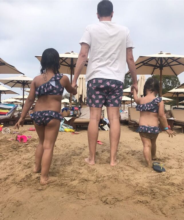 Αντώνης Σρόιτερ: Δείτε πόσο έχουν μεγαλώσει οι κόρες του (pics) 