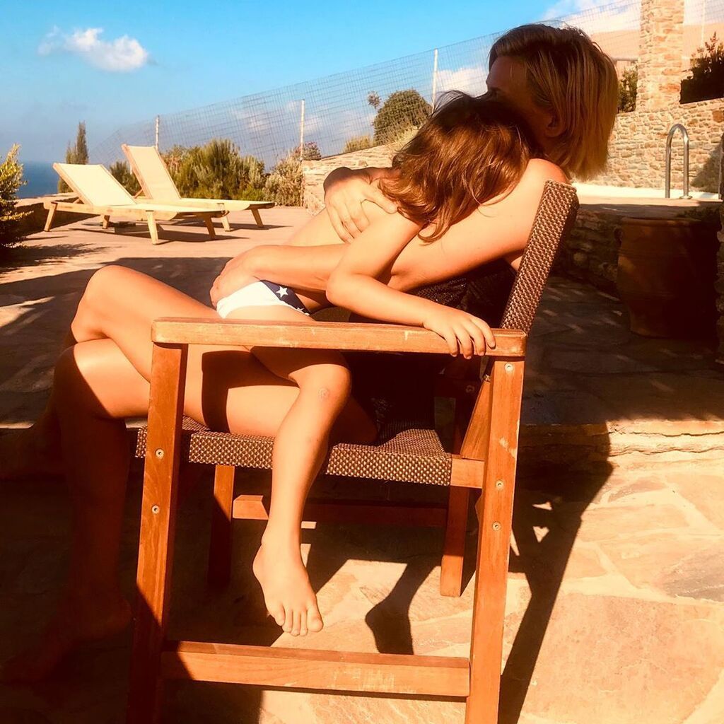 Κρατερός Κατσούλης: Δημοσίευσε φώτο των παιδιών του από τα Κουφονήσια 