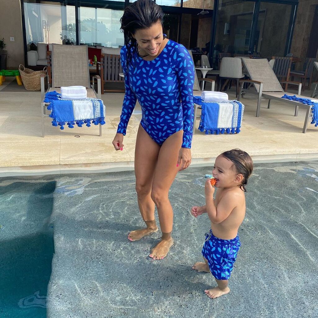 Eva Longoria: Δείτε πόσο έχει μεγαλώσει ο γιος της (pics)