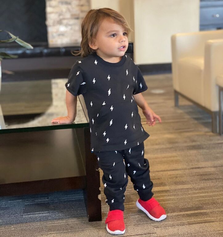 Eva Longoria: Δείτε πόσο έχει μεγαλώσει ο γιος της (pics)