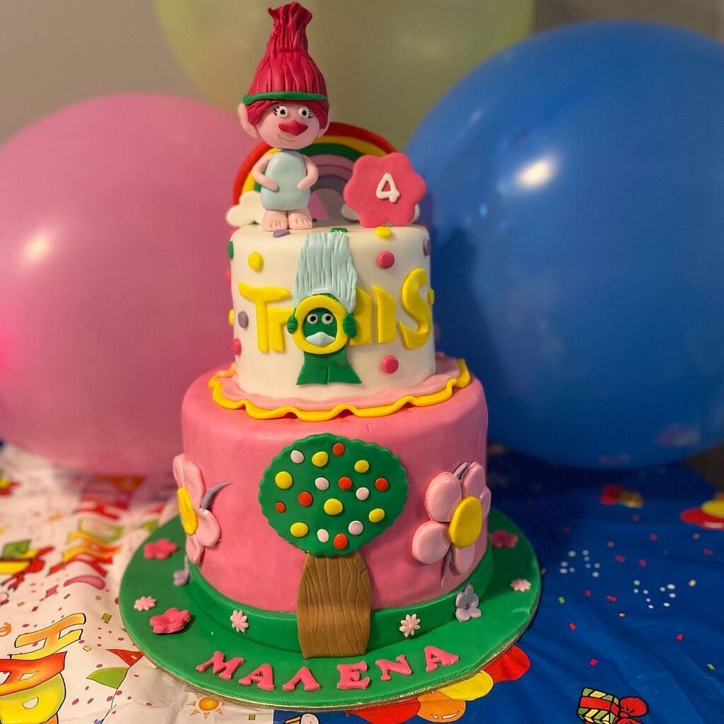 Χανταμπάκης - Πηλιάκη: Φώτο & βίντεο από το πάρτι γενεθλίων της κόρης τους