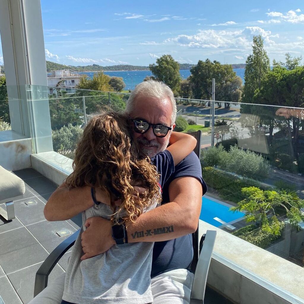 Ζήνα - Λύρας: Όλο κι ομορφαίνει όσο μεγαλώνει η κόρη τους - Δείτε νέα φώτο 