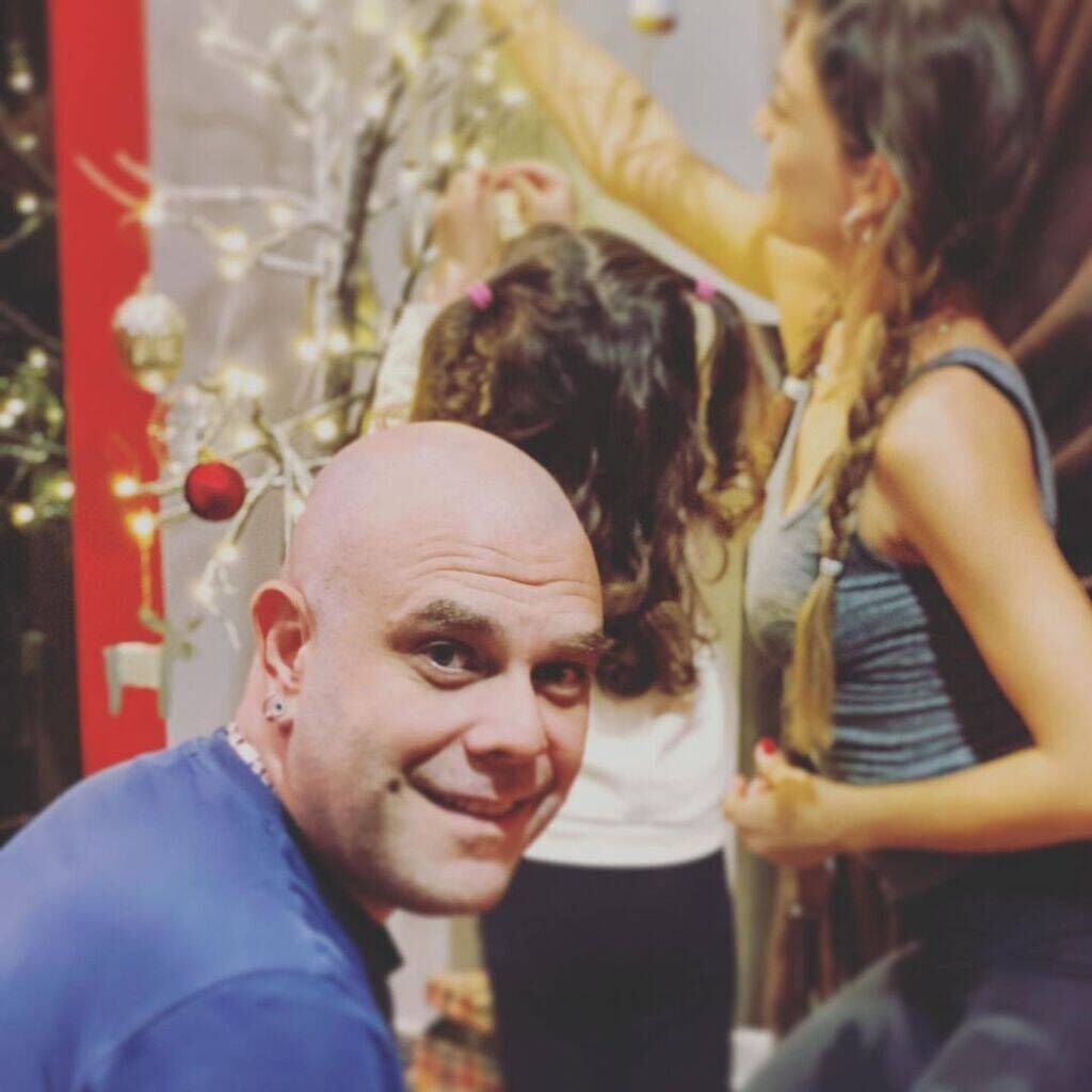 'Ηβη Αδάμου: Δείτε τη για 1η φορά να παίζει με την κόρη της - Μοναδικό βίντεο